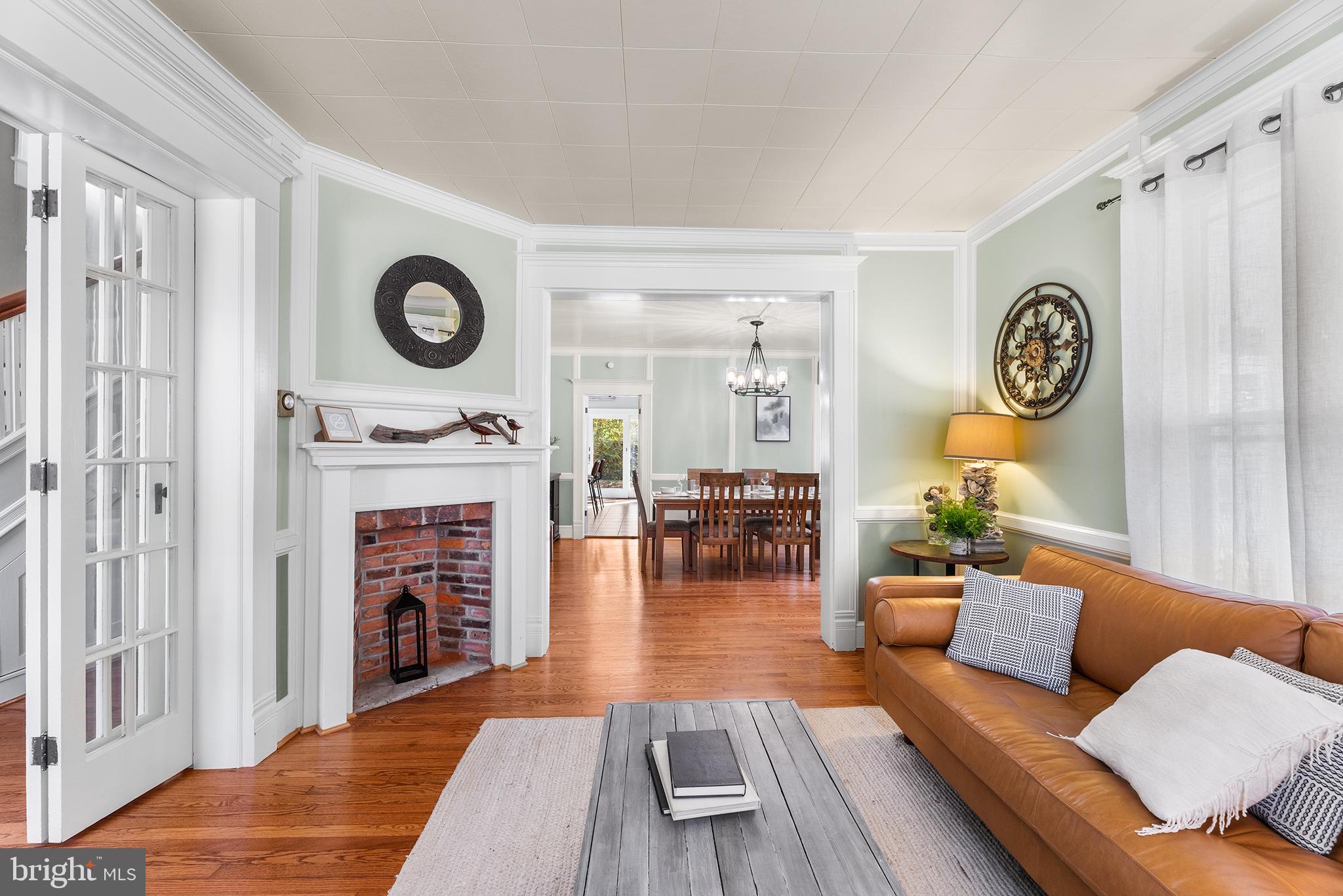 CAMBRIDGE HISTORIC DISTRICT - Residential