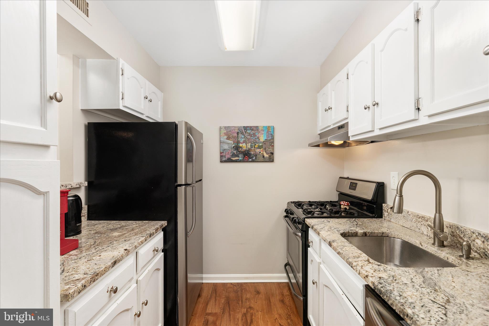 BURKE COVE - Residential