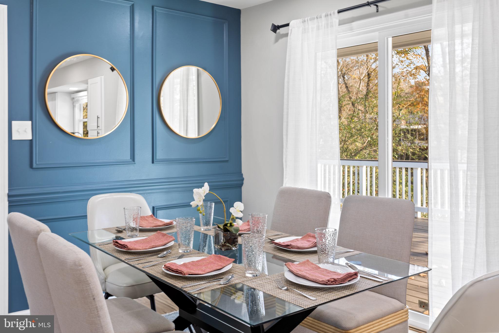 FAIRFAX VILLA - Residential