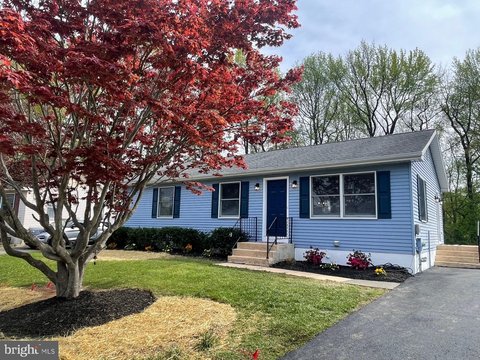 NEWARK OAKS - Residential