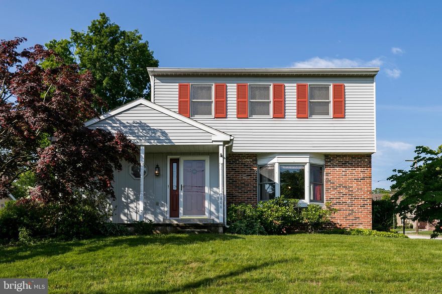 Great single in Phoenixville borough. 3 bedroom 2.5 bath colonial features a Well appointed eat in kitchen. Cozy family room with exposed beams and a brick wood fireplace. Large living room, powder room, laundry room and a cozy dining room finish the spacious main level. Upstairs there is a Master Bedroom with private bath and two additional well sized rooms sharing a full hall bath. The walk out  basement has been recently been completed and is perfect as a game/rec room and has a convenient half bath. There is plenty of storage in closets and cubbies. The one car garage has easy access from the family room. The Patio out back has a brick privacy wall and the u shaped driveway provides plenty of off street parking. The enclosed side porch has easy access to the Family room and can be enjoyed during cold and wet days. Located in a quiet part of town but easy walking to the exciting downtown areas.. So close to main highways and work areas. Make your appointment today!