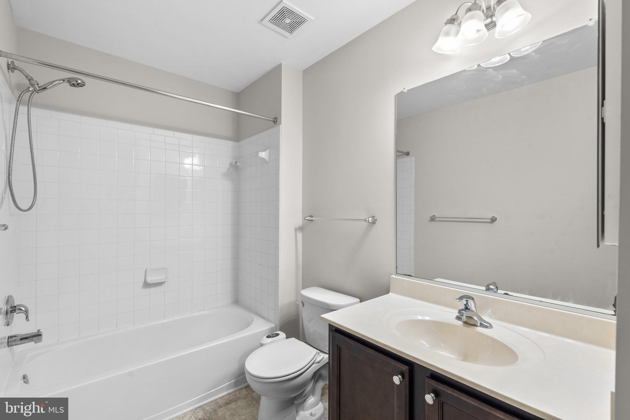 RESERVOIR RIDGE - Residential