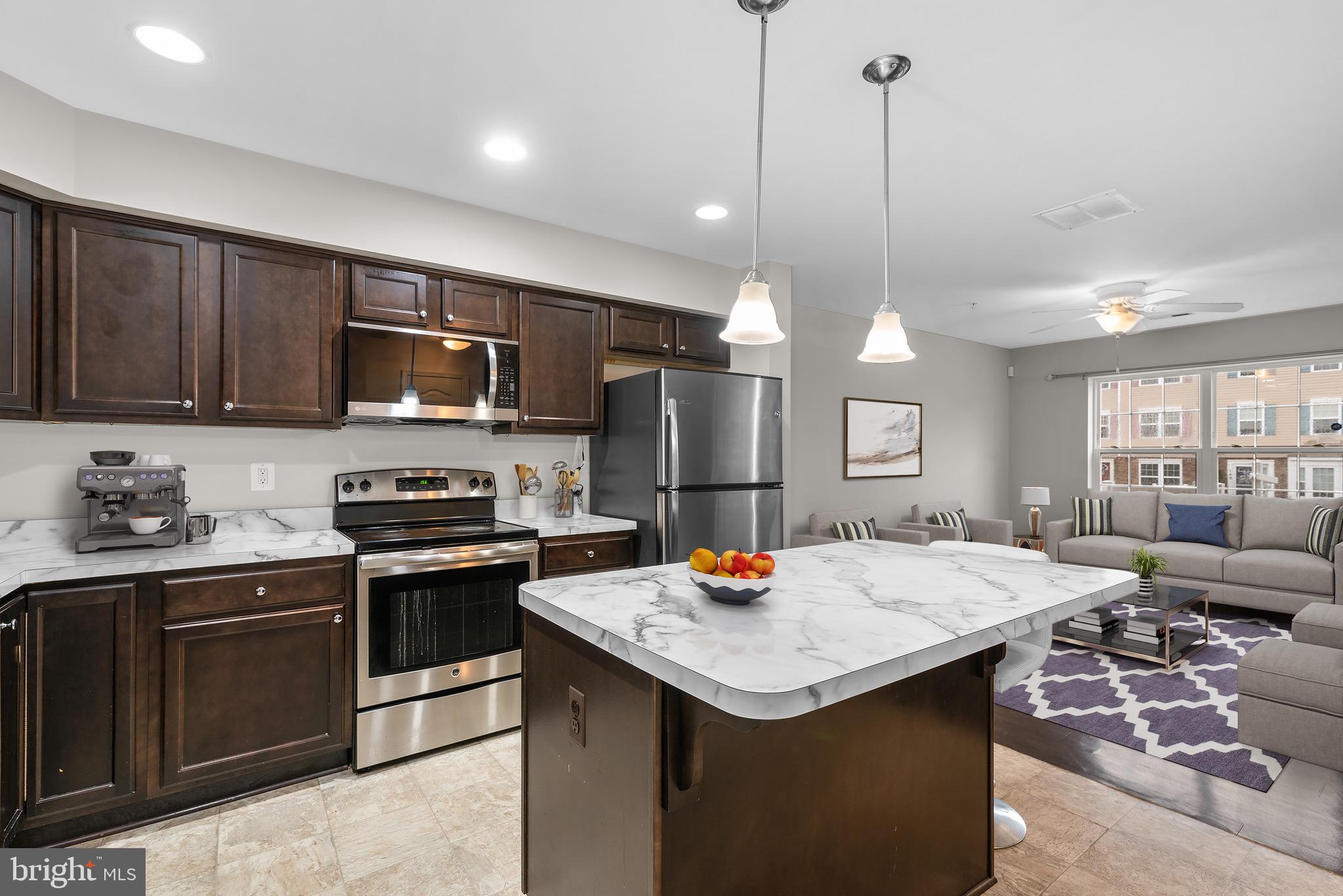 RESERVOIR RIDGE - Residential