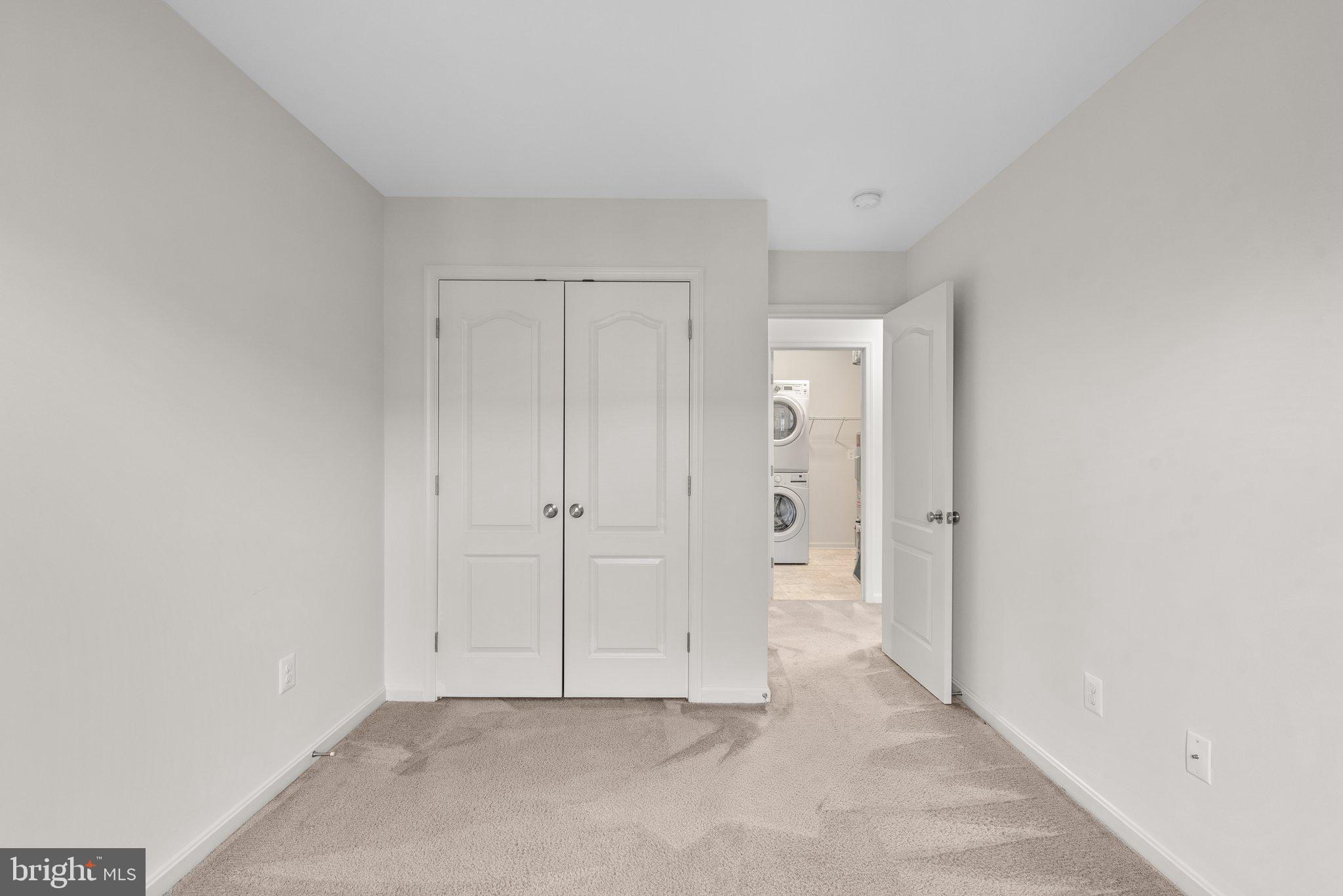 RESERVOIR RIDGE - Residential