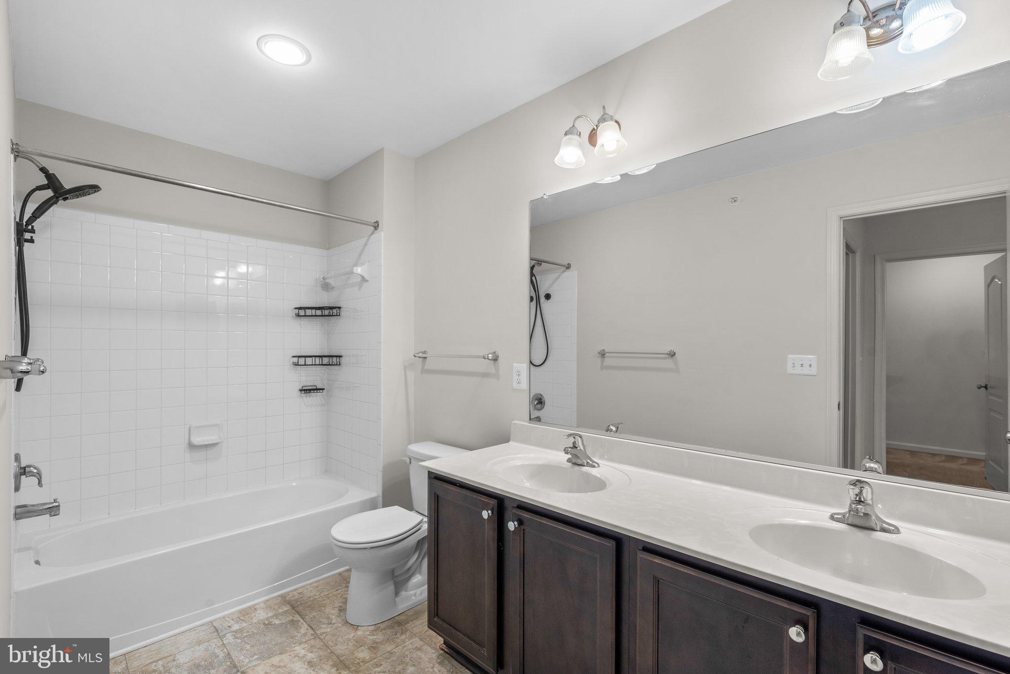 RESERVOIR RIDGE - Residential