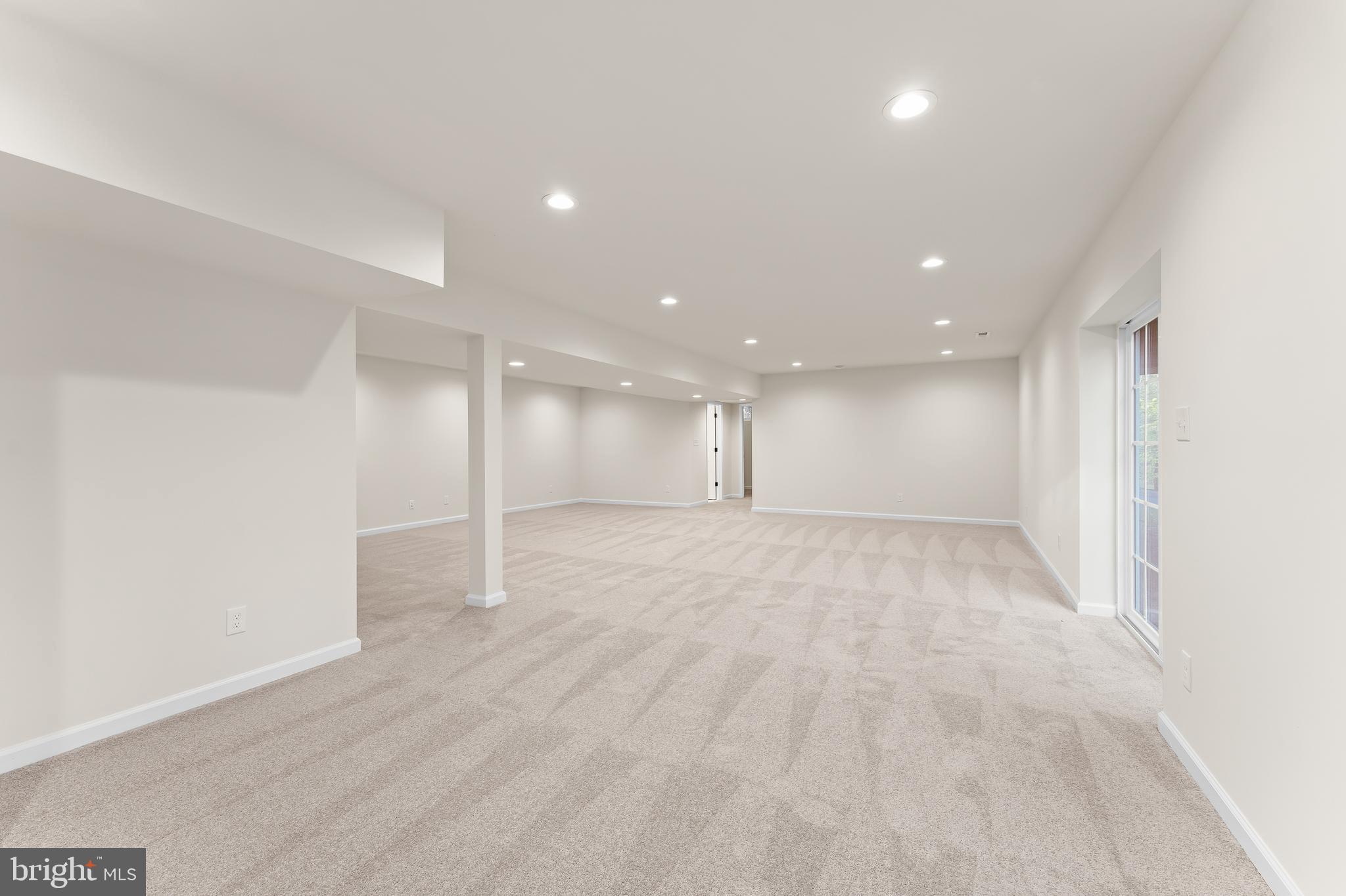 WYNDEMERE - Residential