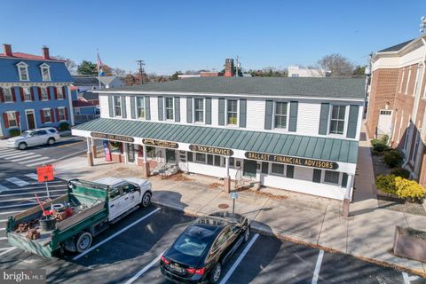 Photo of 31 The Cir #205, GEORGETOWN, DE 19947 (MLS # DESU2102994)