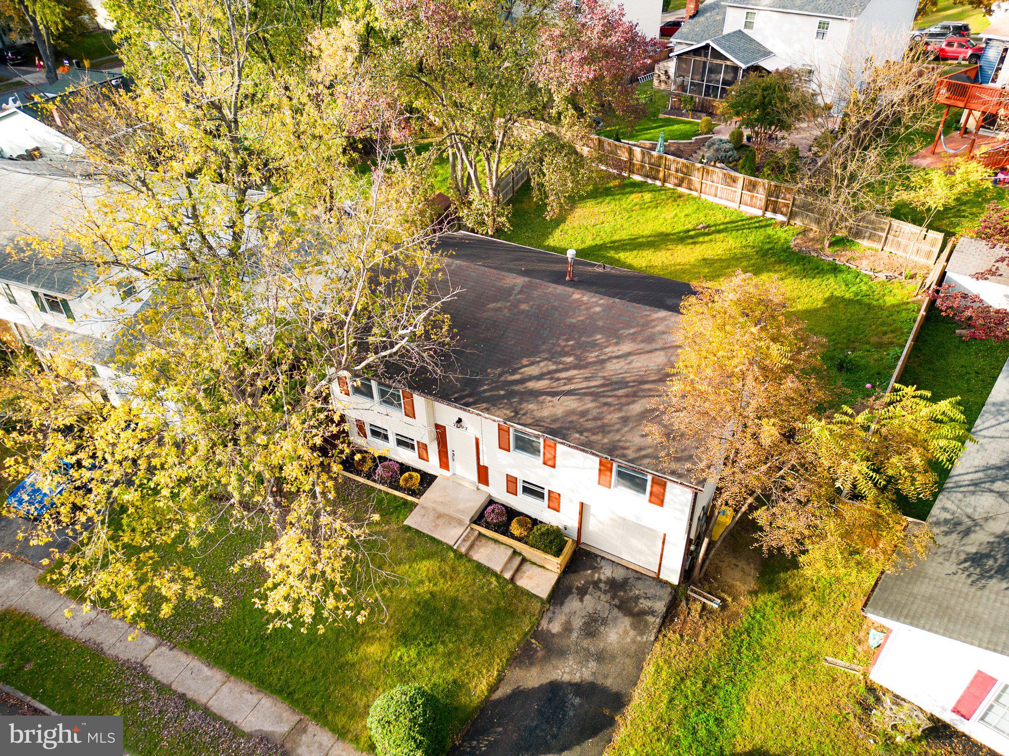 CROFTON MEADOWS - Residential