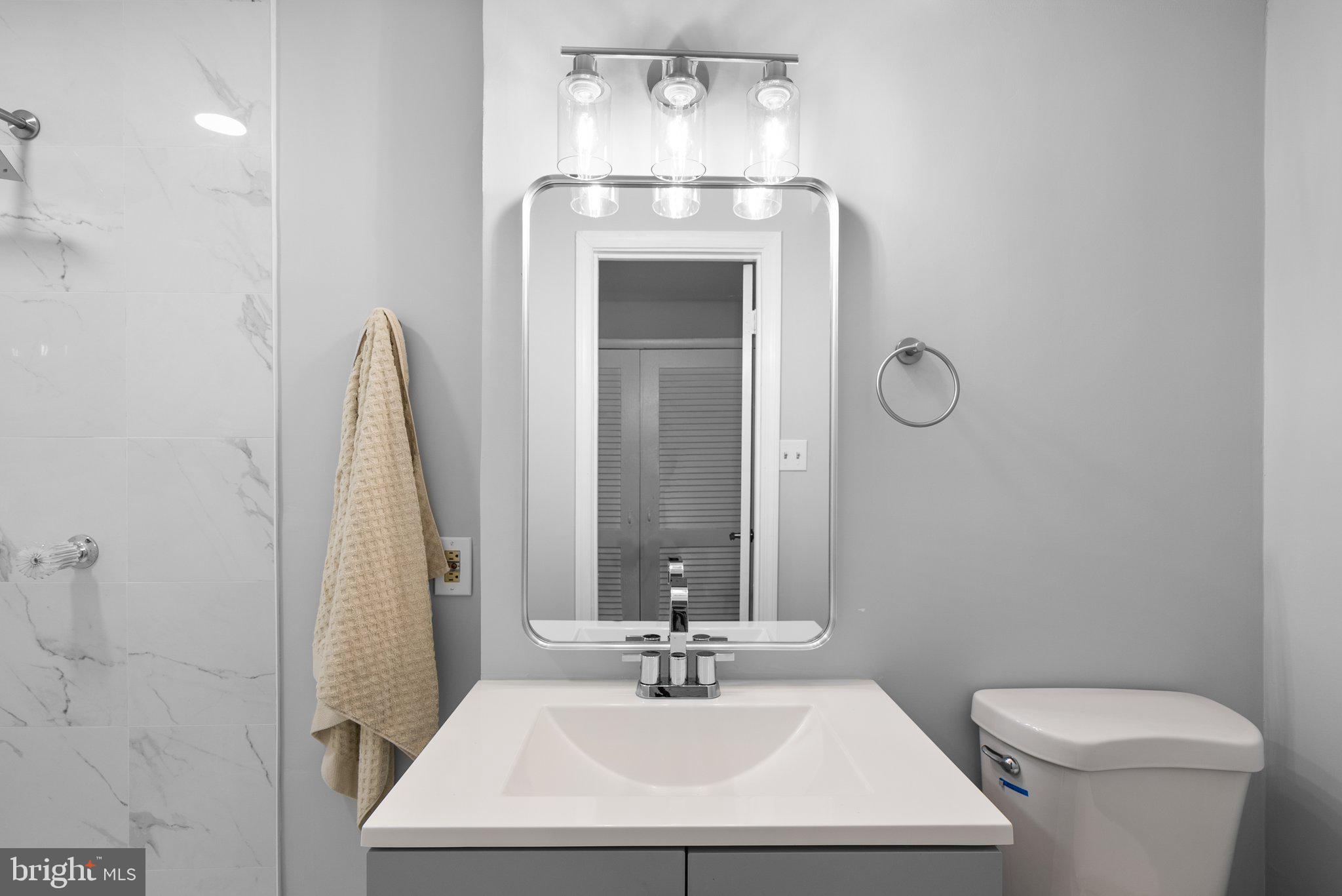 CROFTON MEADOWS - Residential