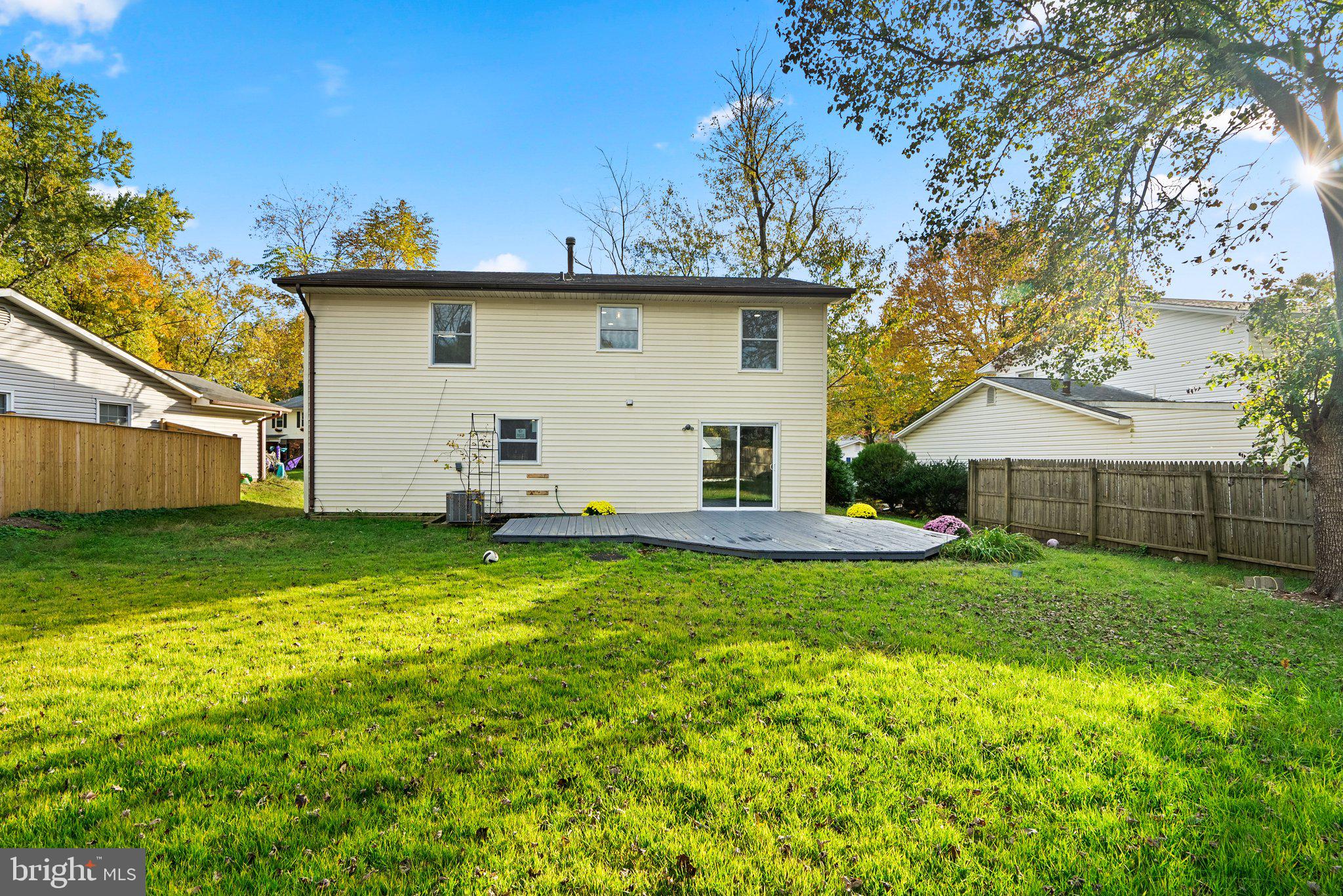 CROFTON MEADOWS - Residential