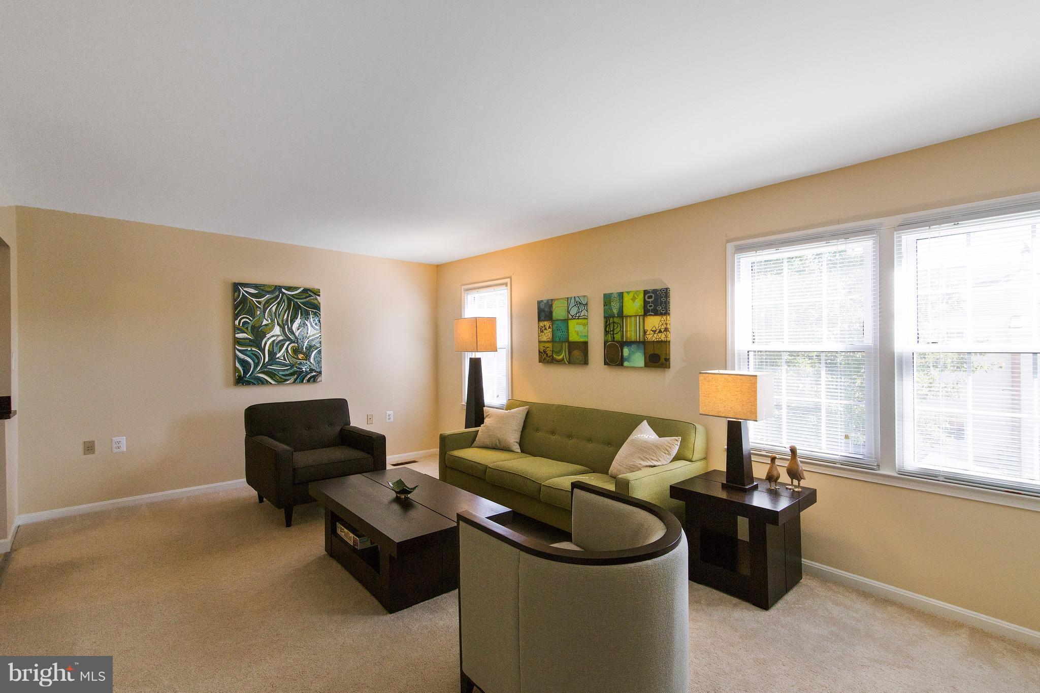 LAKE RIDGE - Residential