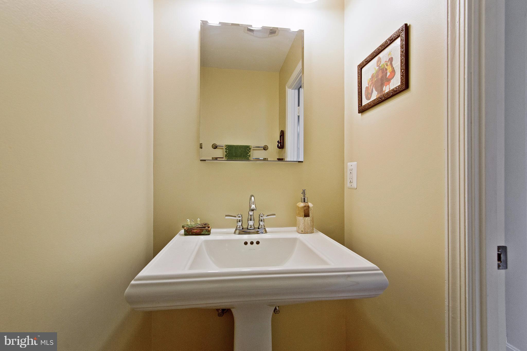 LAKE RIDGE - Residential