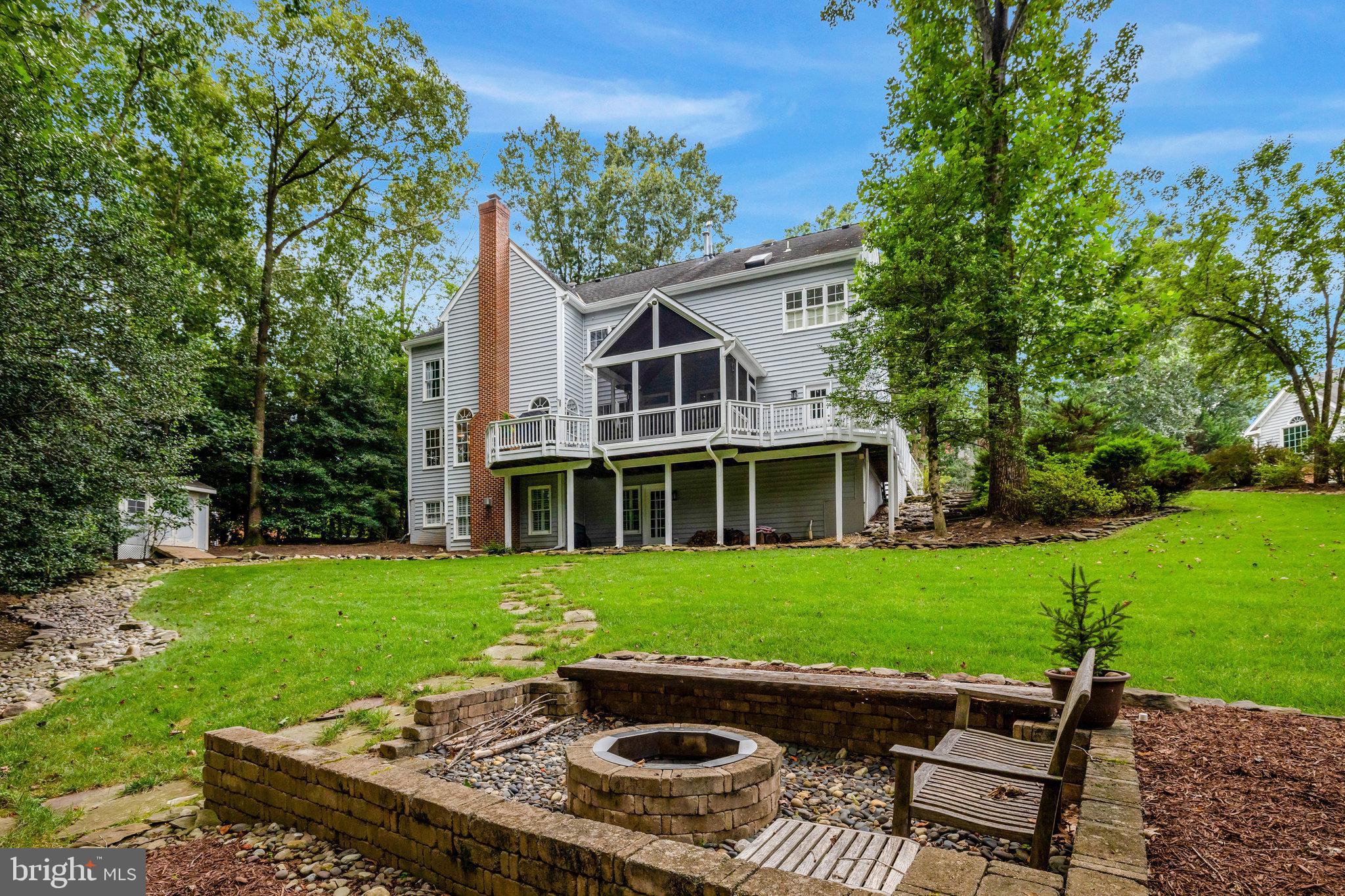 HUNT VALLEY ESTATES - Residential