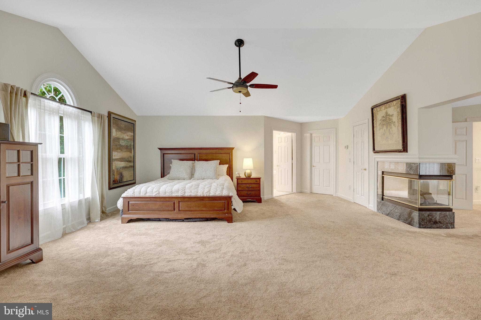 HUNT VALLEY ESTATES - Residential