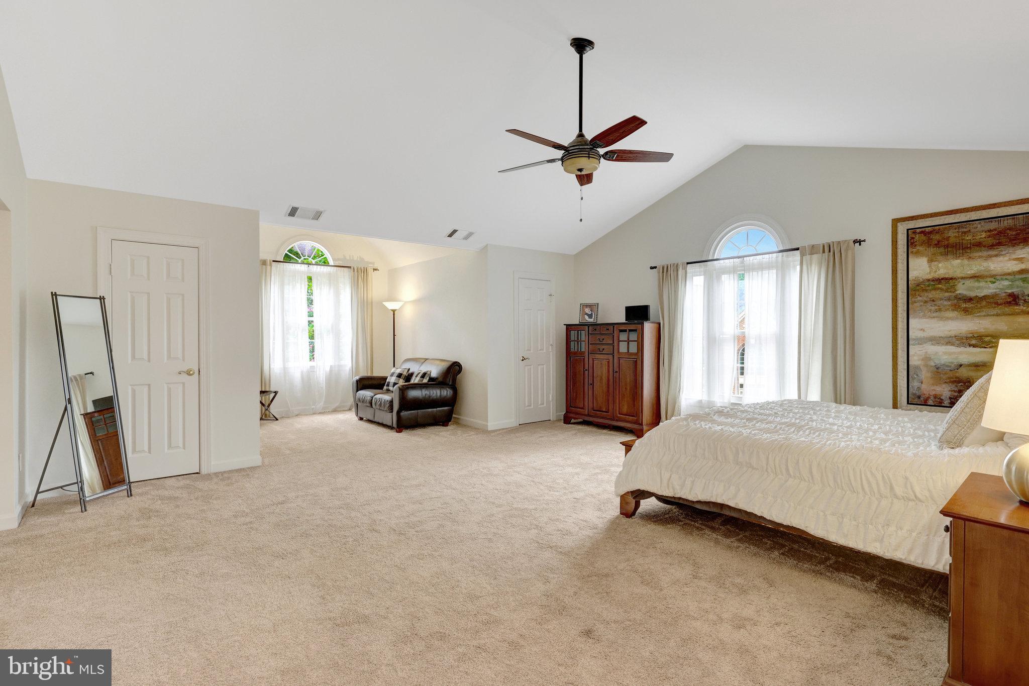 HUNT VALLEY ESTATES - Residential