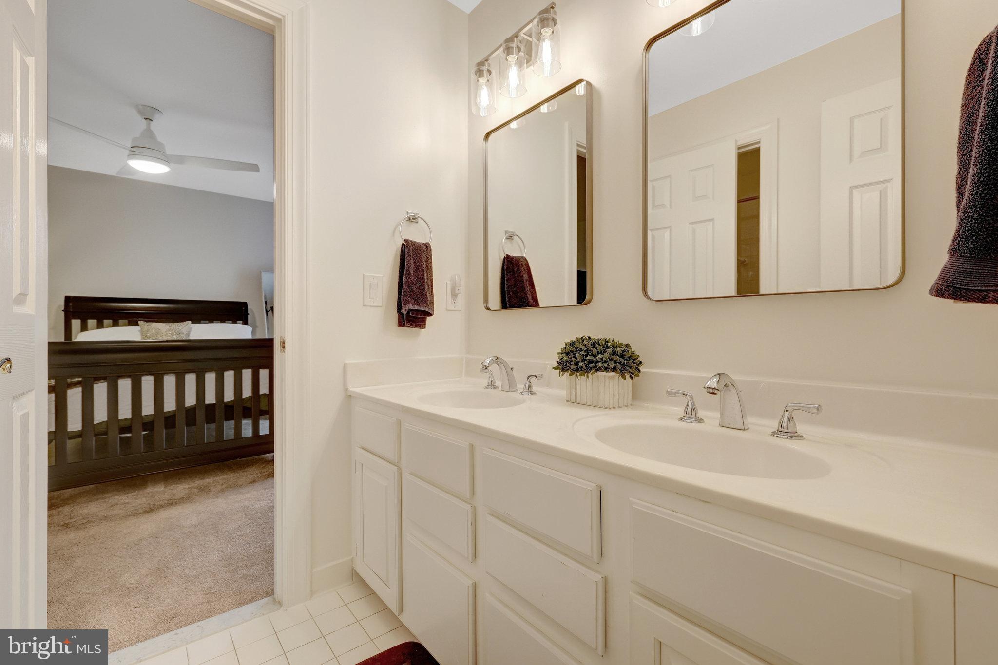 HUNT VALLEY ESTATES - Residential