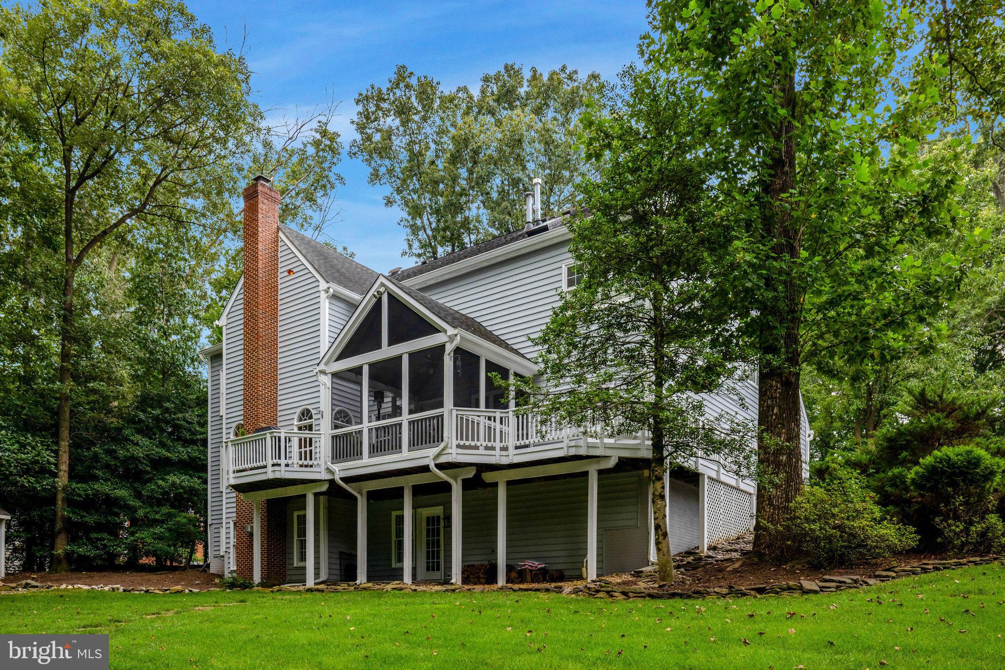 HUNT VALLEY ESTATES - Residential