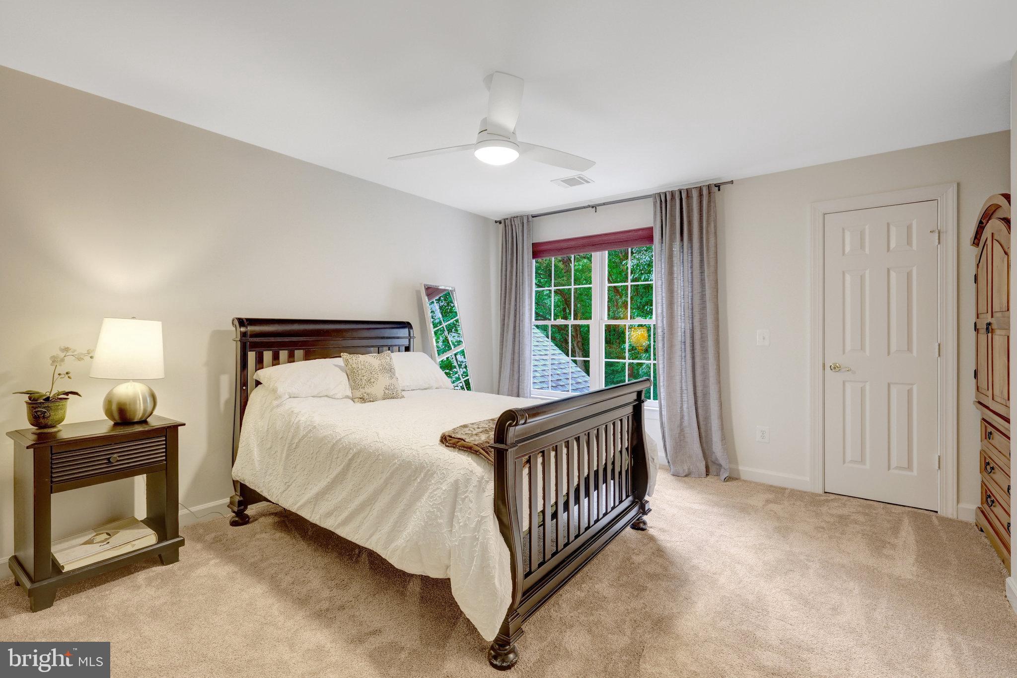 HUNT VALLEY ESTATES - Residential