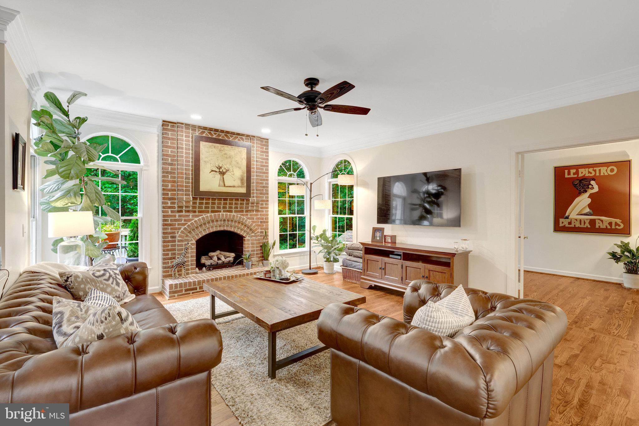 HUNT VALLEY ESTATES - Residential