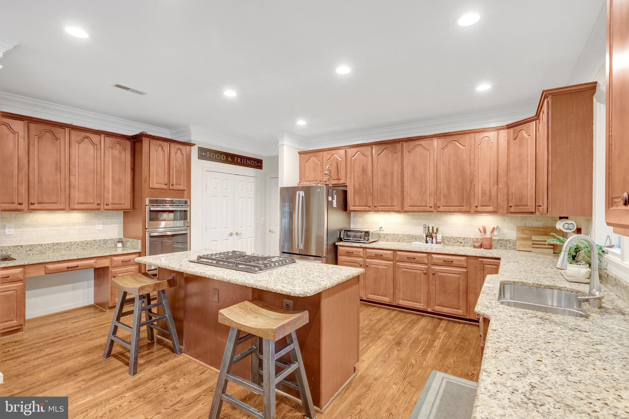 HUNT VALLEY ESTATES - Residential