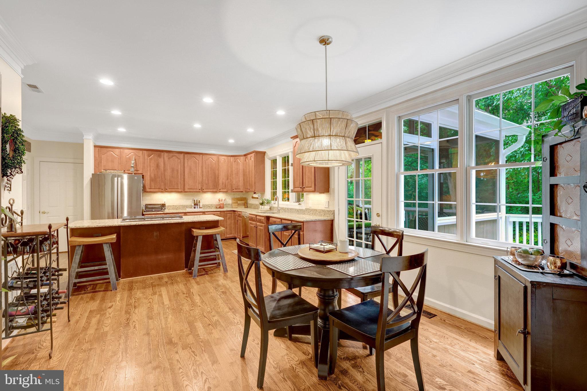 HUNT VALLEY ESTATES - Residential