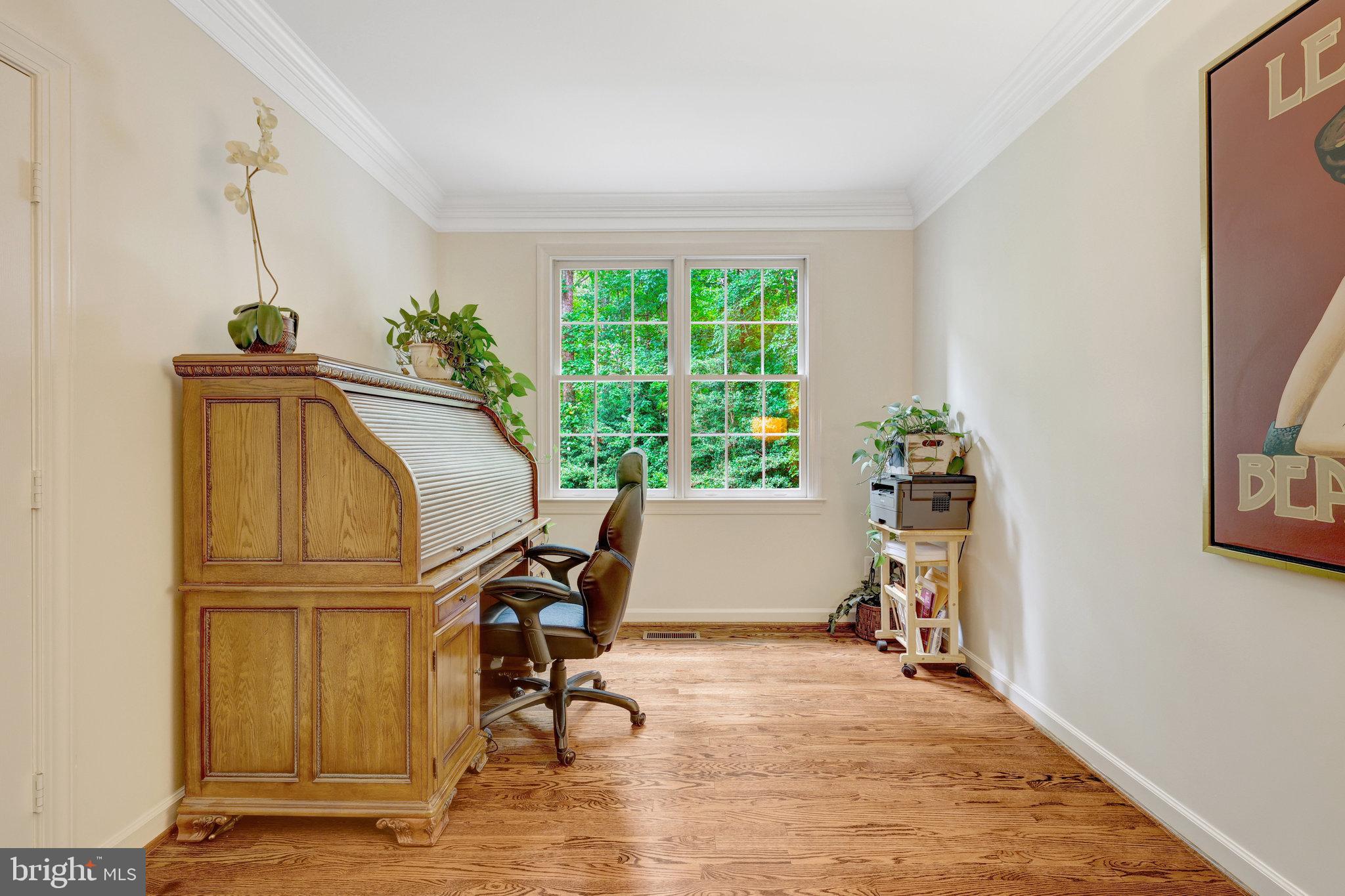 HUNT VALLEY ESTATES - Residential