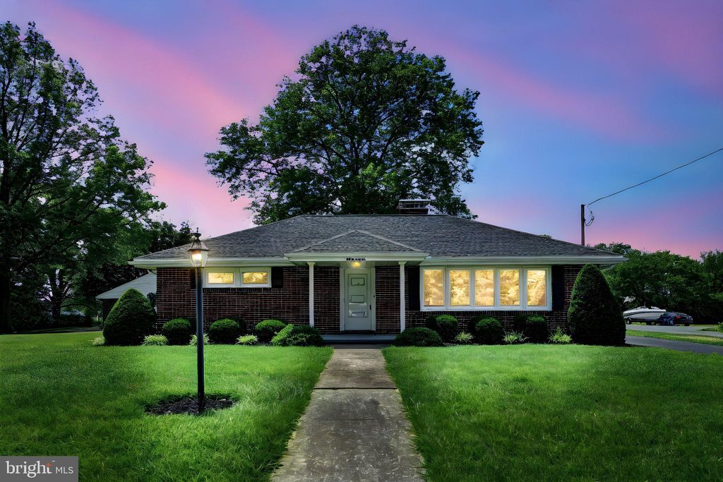 Photo of 861 S Forge Road, PALMYRA, PA 17078 (MLS # PALN2023246)
