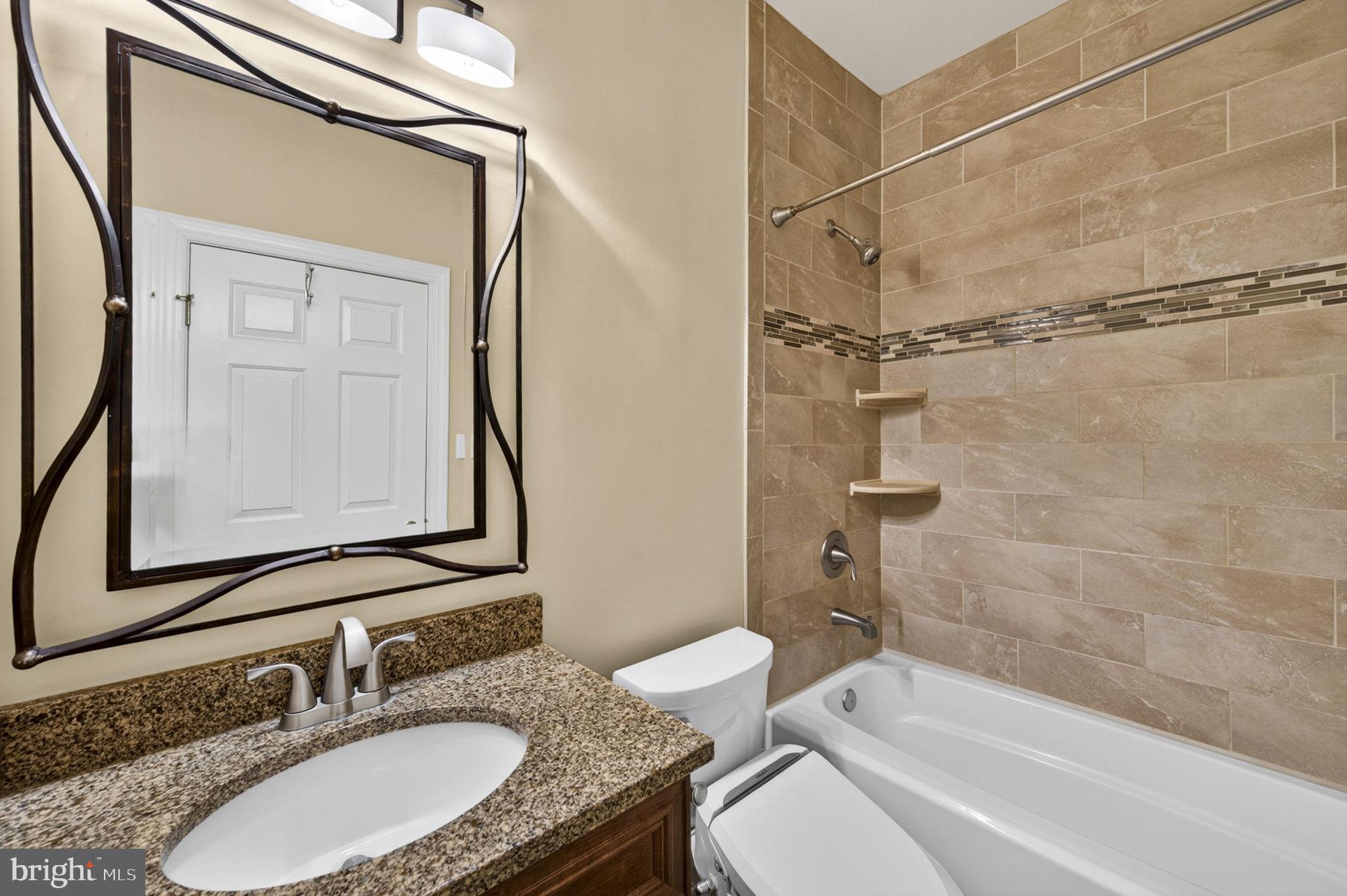 BROOKEVILLE FARM - Residential