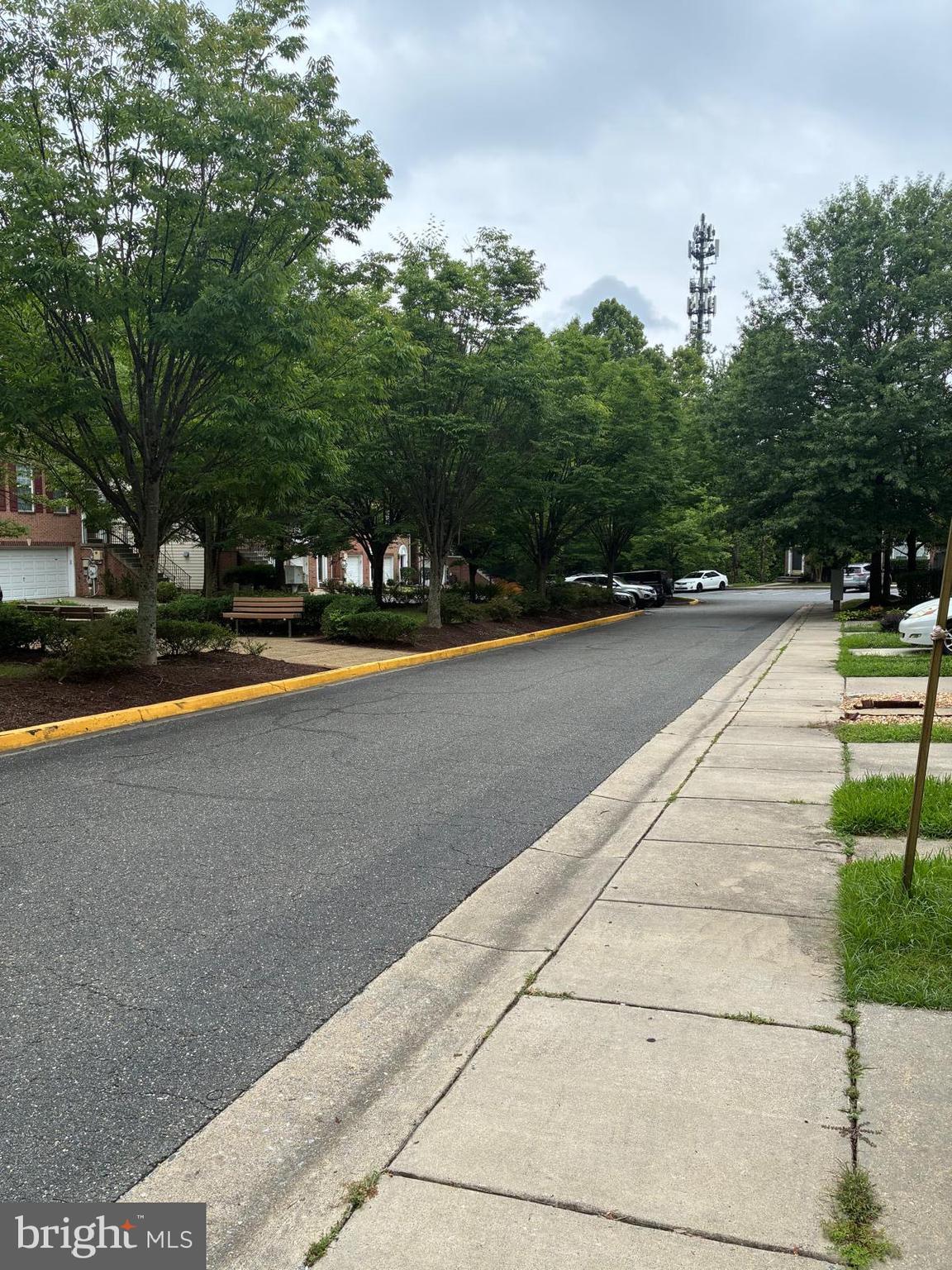 5150 GLENN DALE WOODS COURT