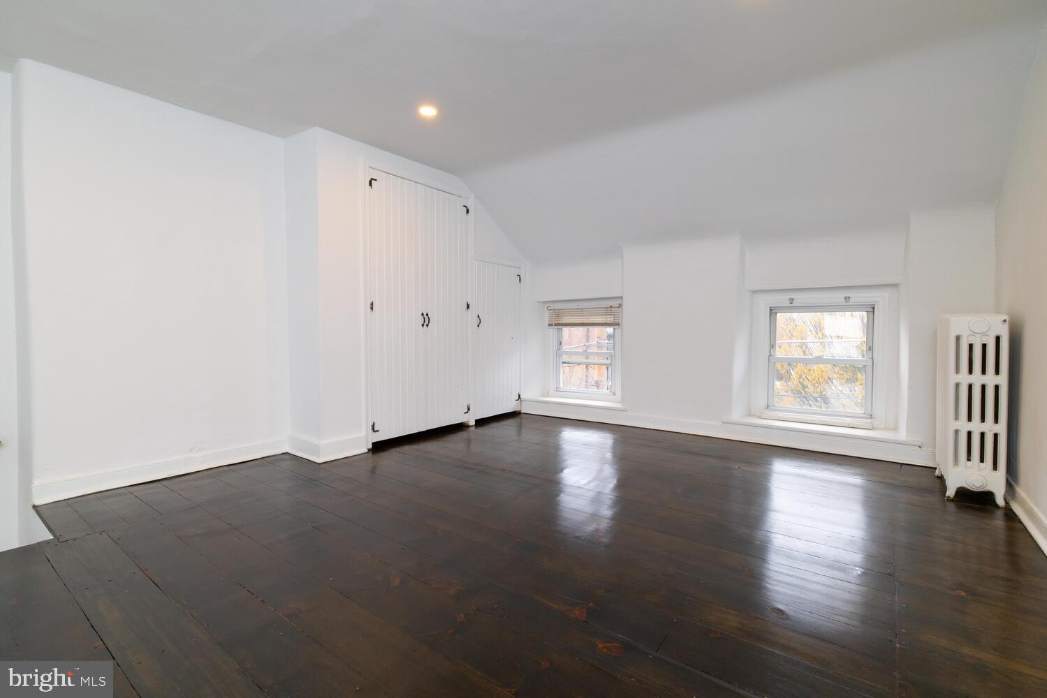 MANAYUNK - Residential