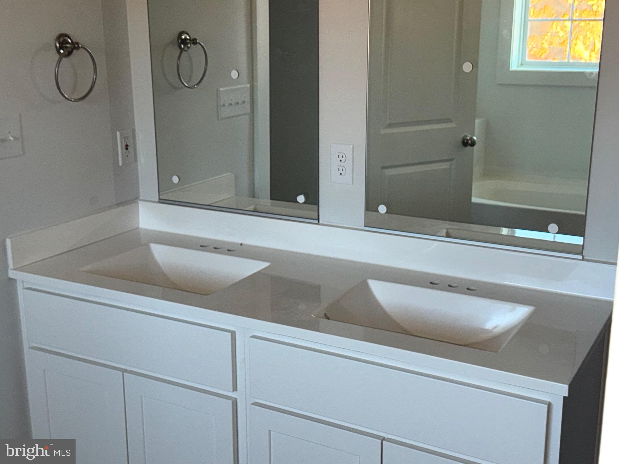 HIGH VIEW ESTATES - Residential