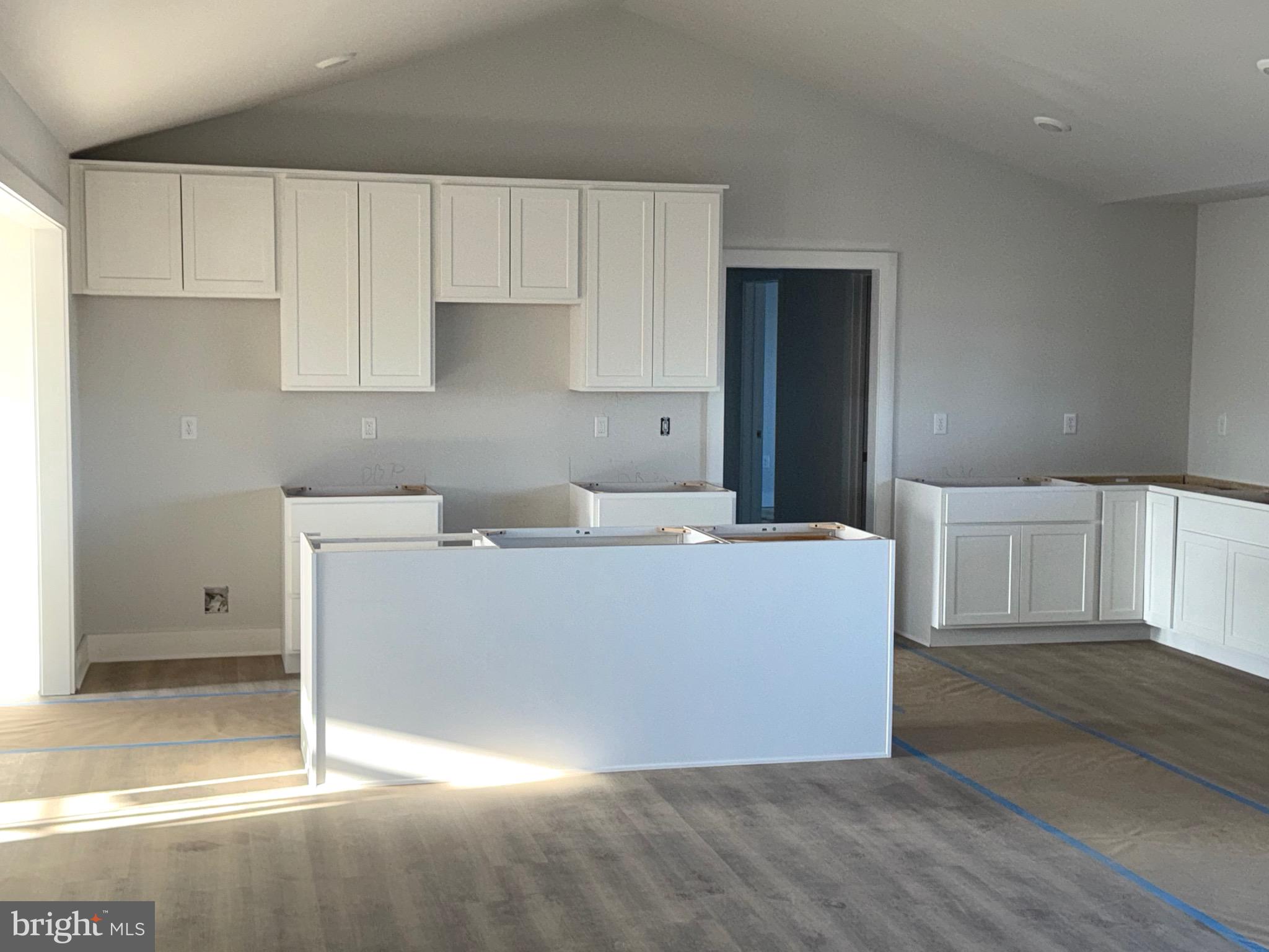 HIGH VIEW ESTATES - Residential