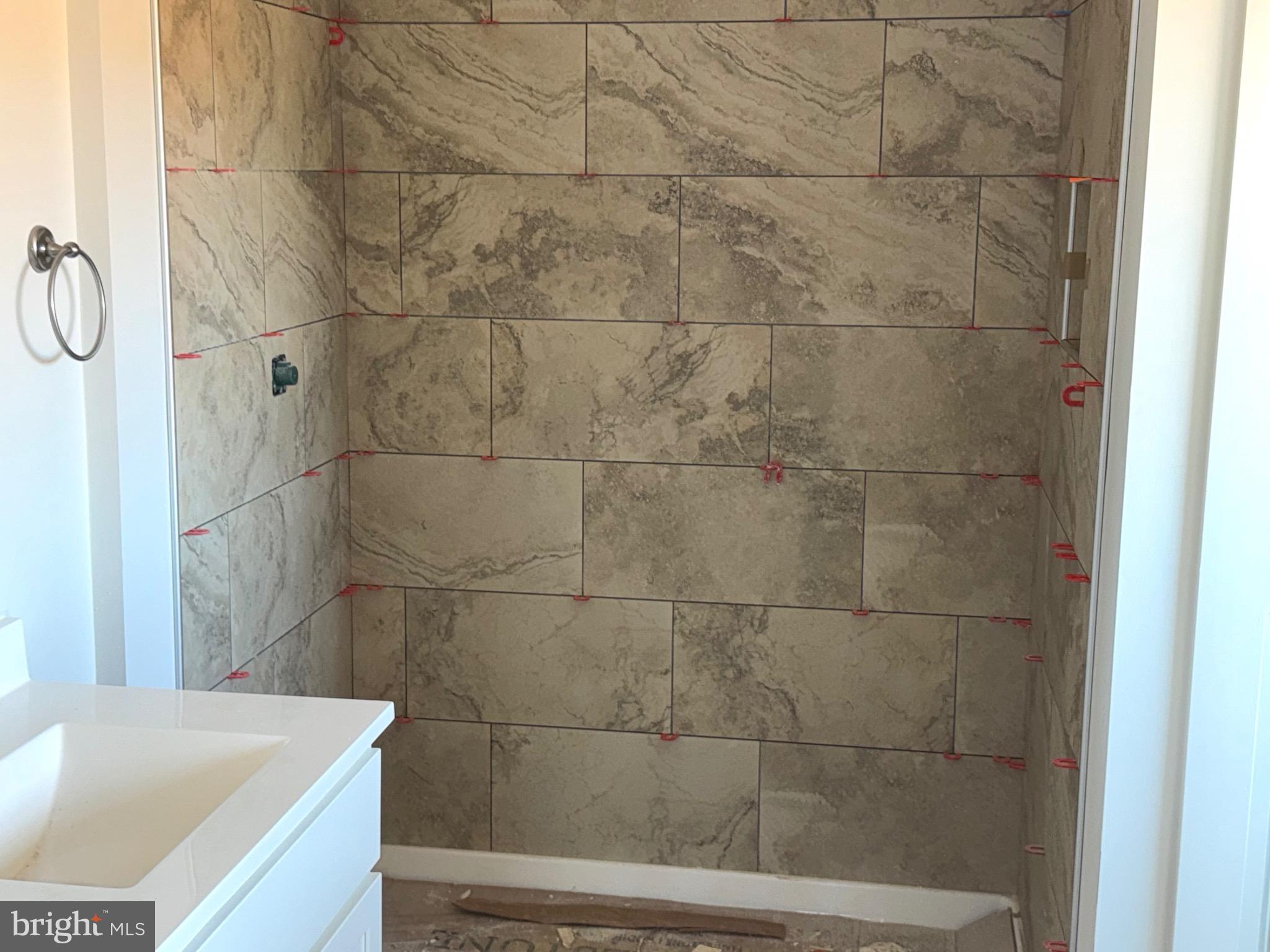 HIGH VIEW ESTATES - Residential