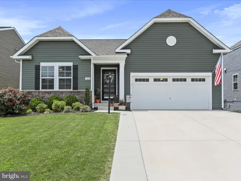 164 Stager Avenue, Falling Waters, WV MLS: WVBE2040344
