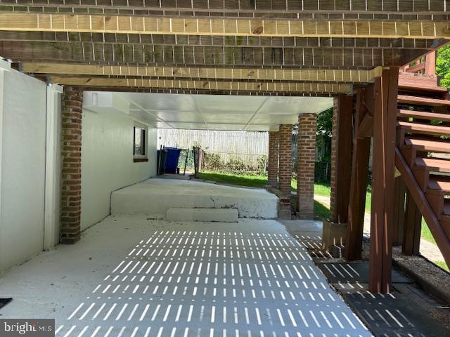 RANDOLPH HILLS - Residential Lease