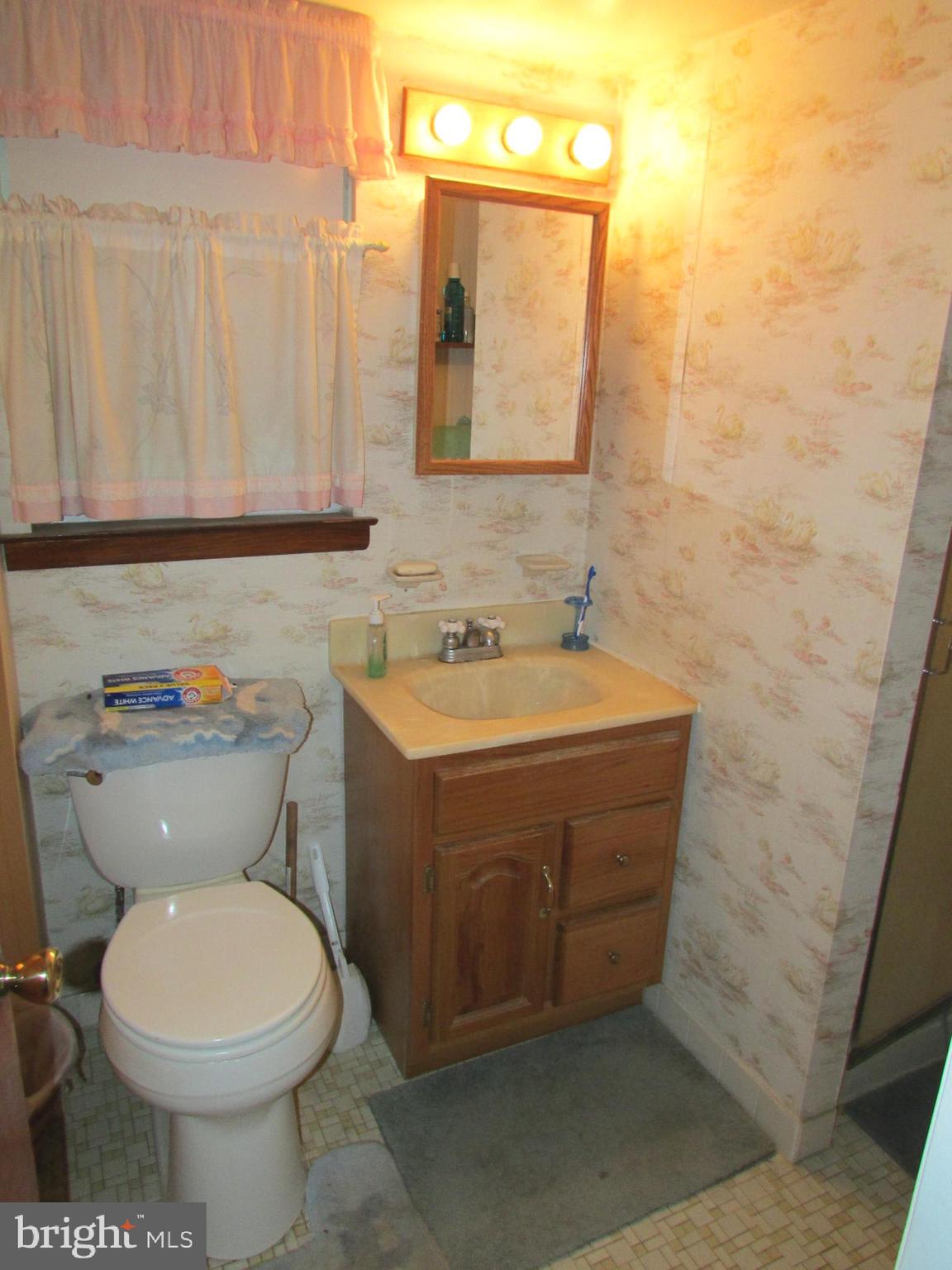 FOX CHASE - Residential