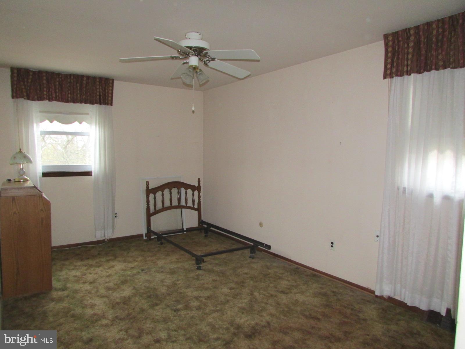 FOX CHASE - Residential