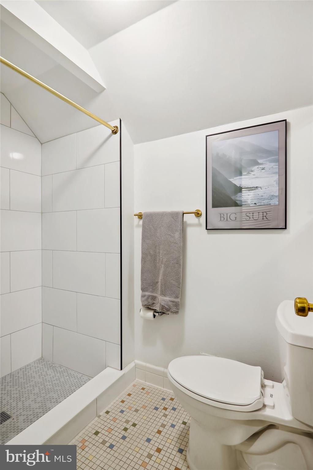 OLD FARM - Residential Lease