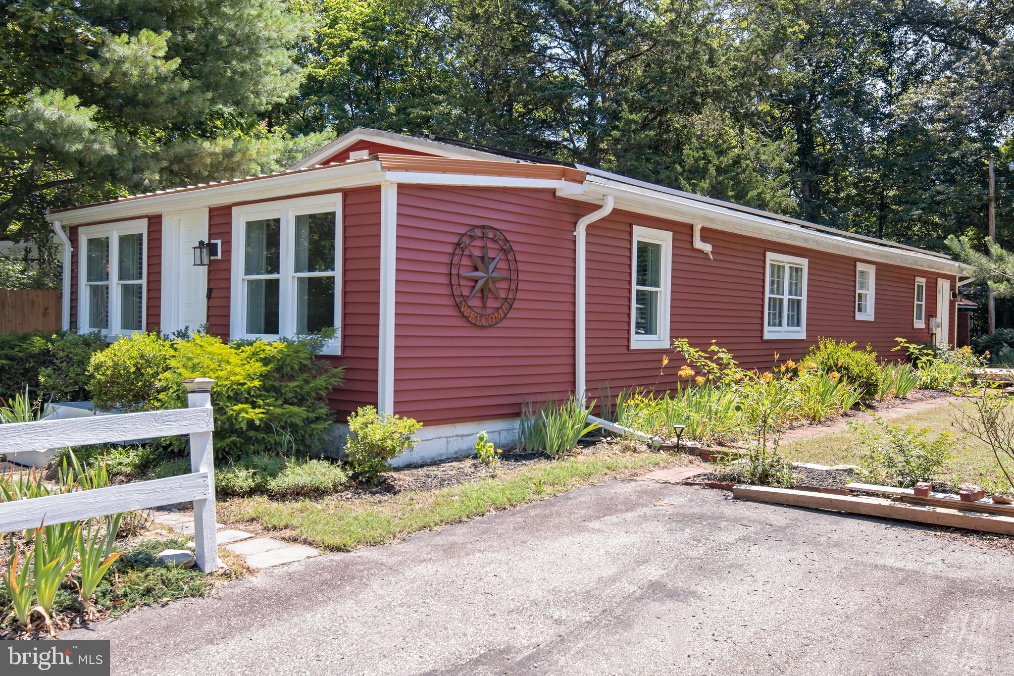 134 CHAR NOR MANOR BOULEVARD