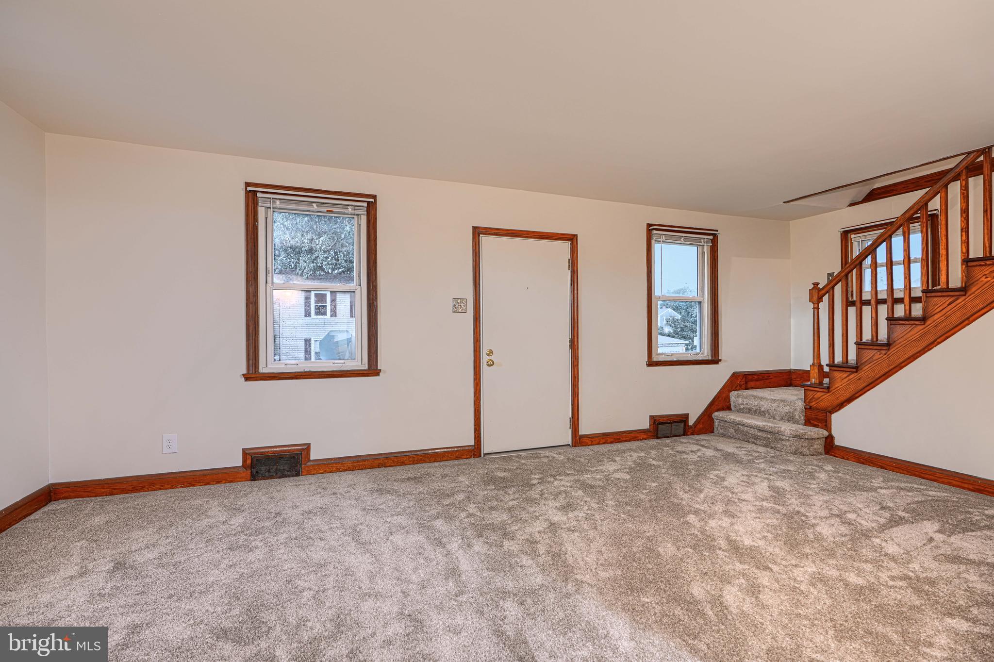 6801 NORTH RIVER