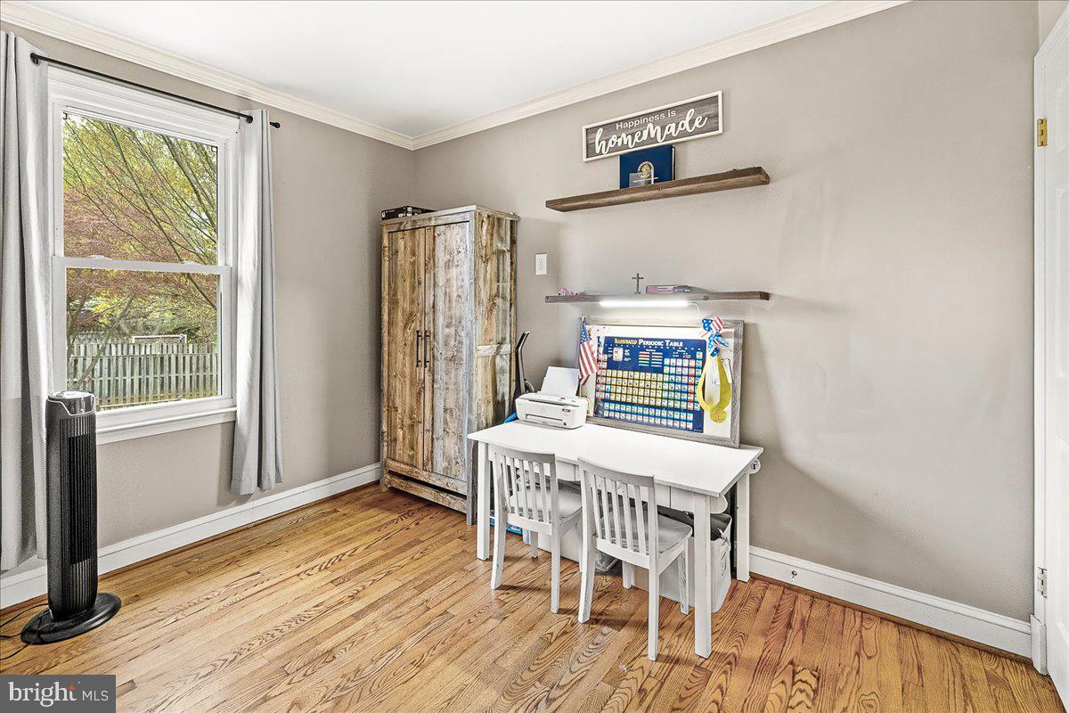 COLONY VILLAGE - Residential