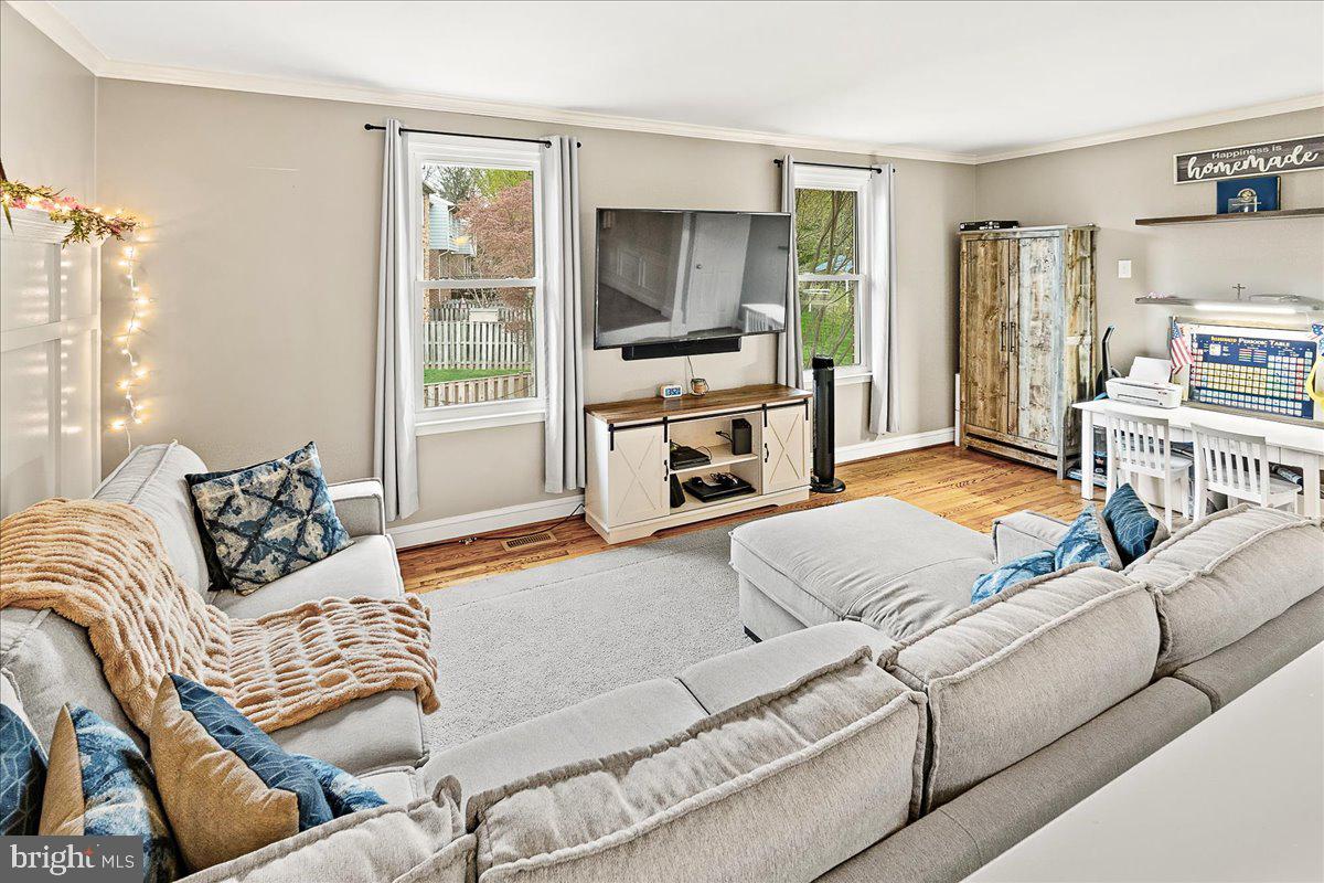 COLONY VILLAGE - Residential