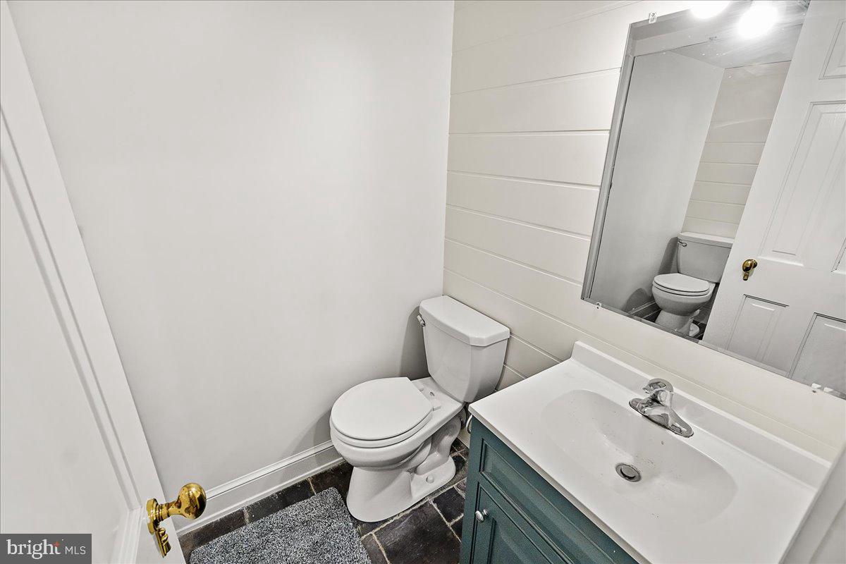 COLONY VILLAGE - Residential