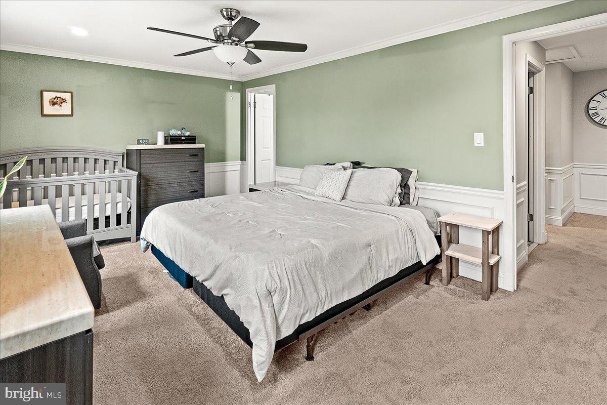 COLONY VILLAGE - Residential