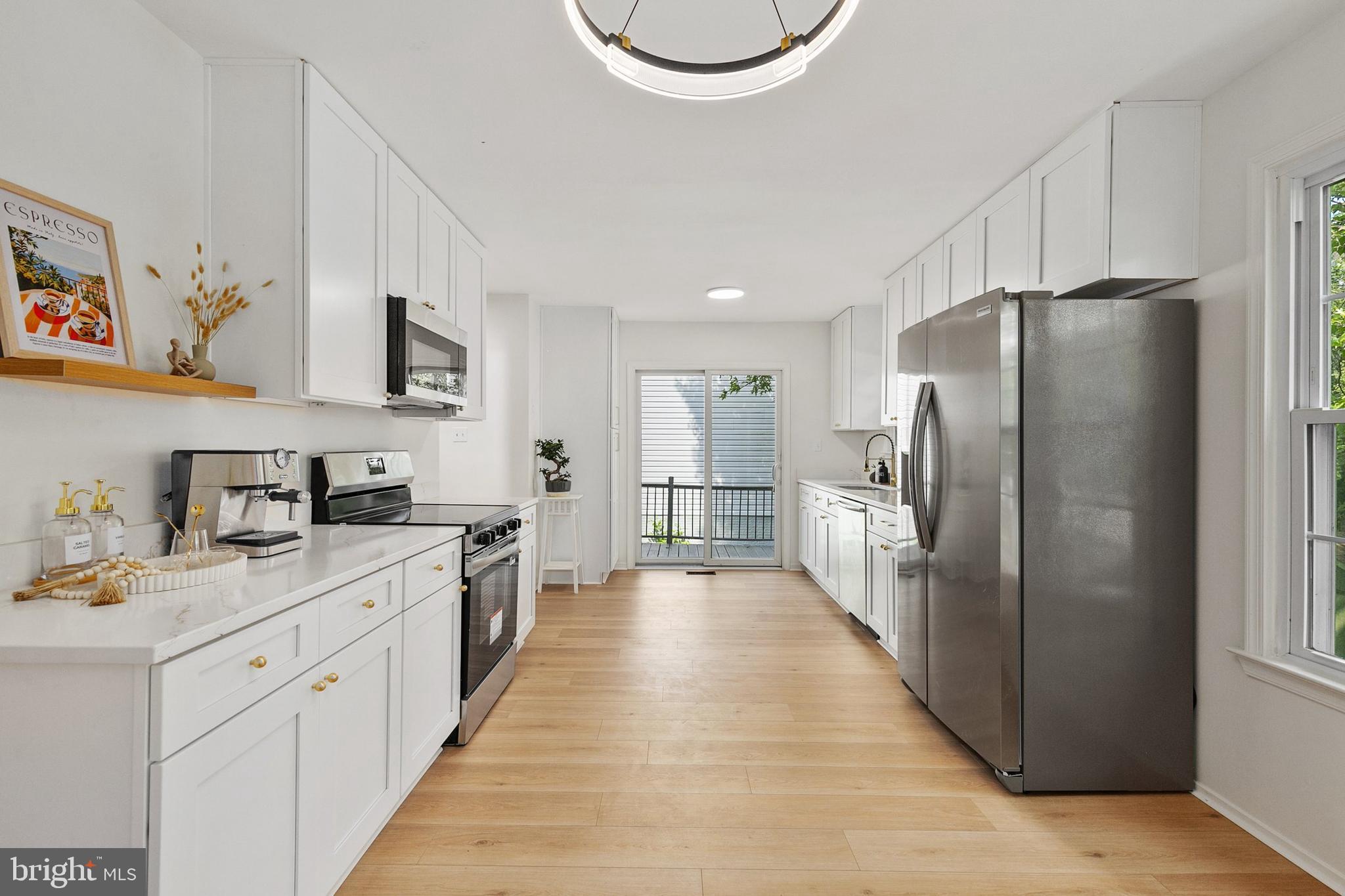 CHURCHILL TOWN SECTOR - Residential