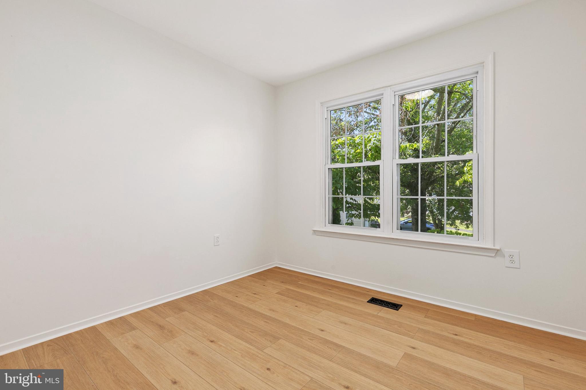 CHURCHILL TOWN SECTOR - Residential