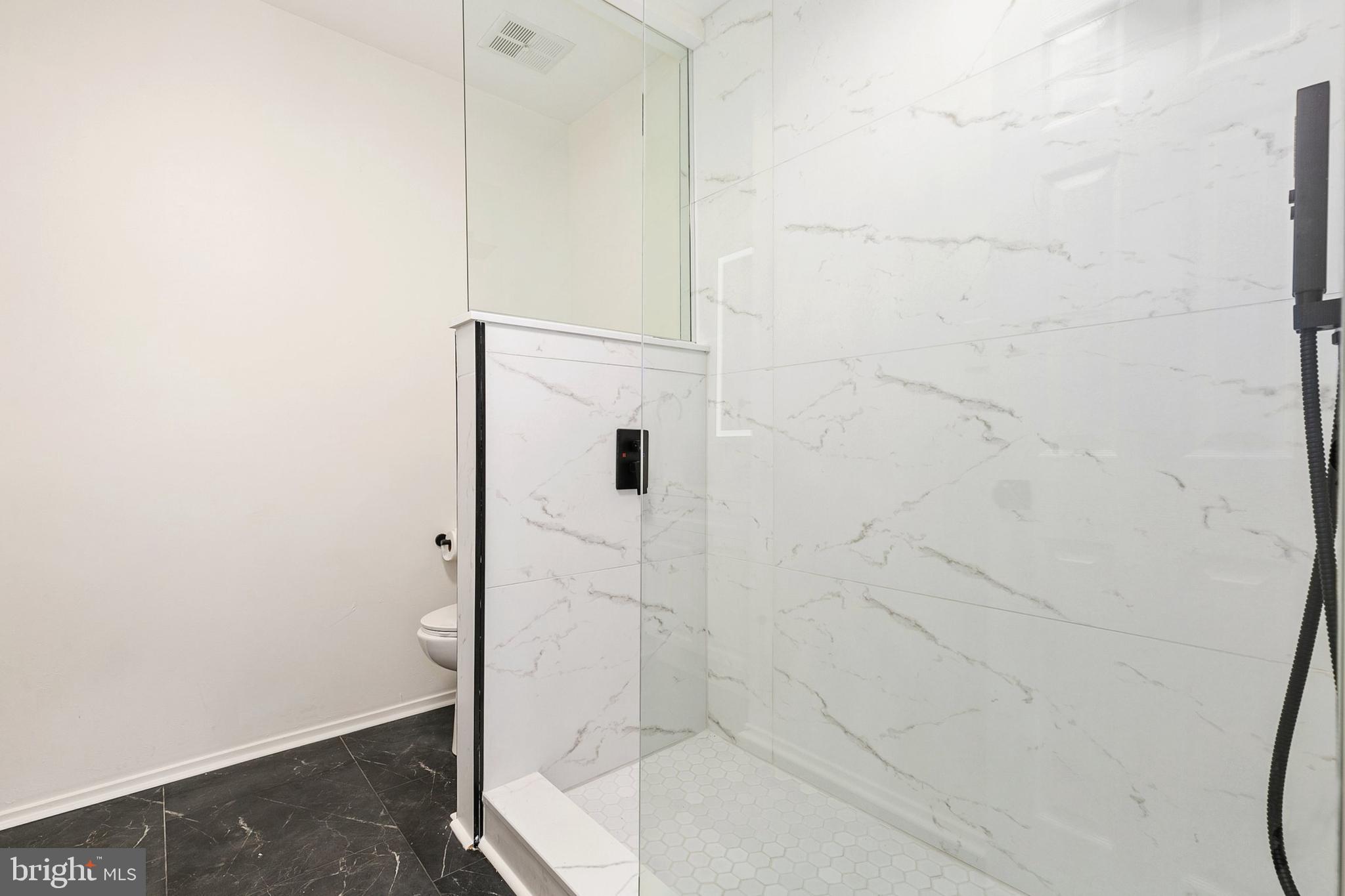 CHURCHILL TOWN SECTOR - Residential