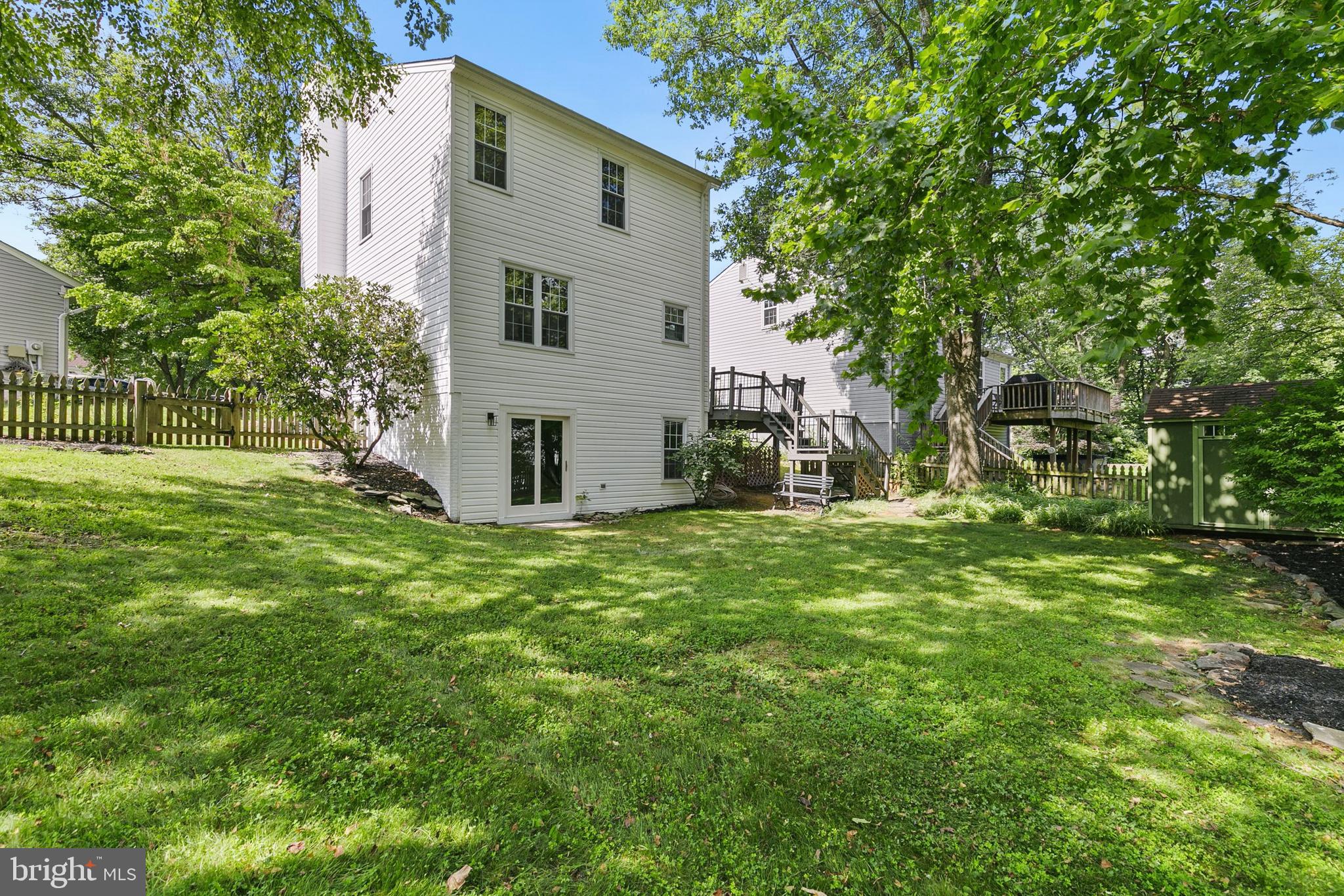 CHURCHILL TOWN SECTOR - Residential