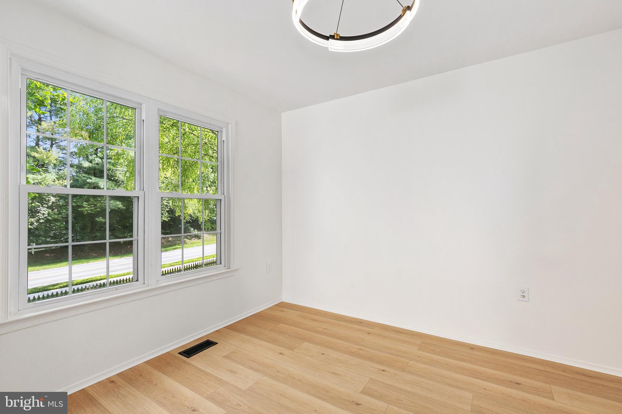 CHURCHILL TOWN SECTOR - Residential