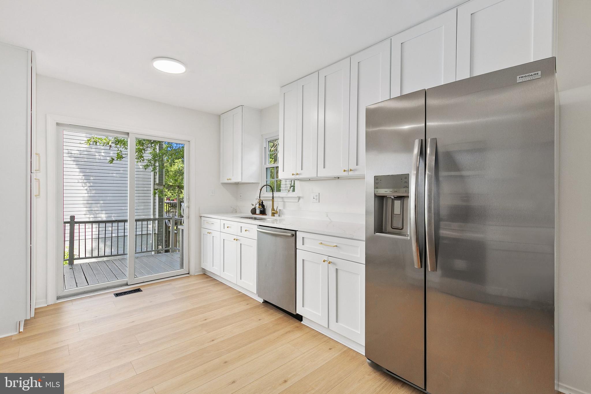 CHURCHILL TOWN SECTOR - Residential